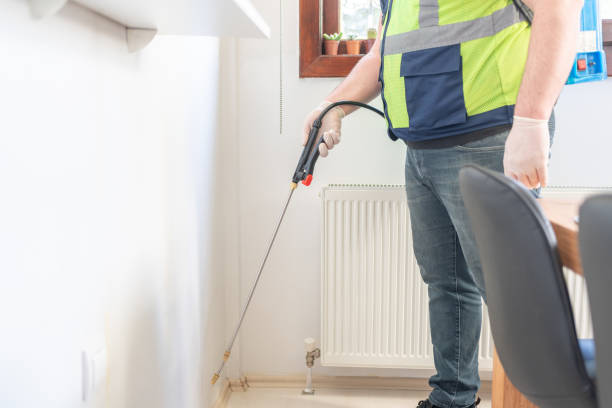 Best Exterminator Services  in River Oaks, TX